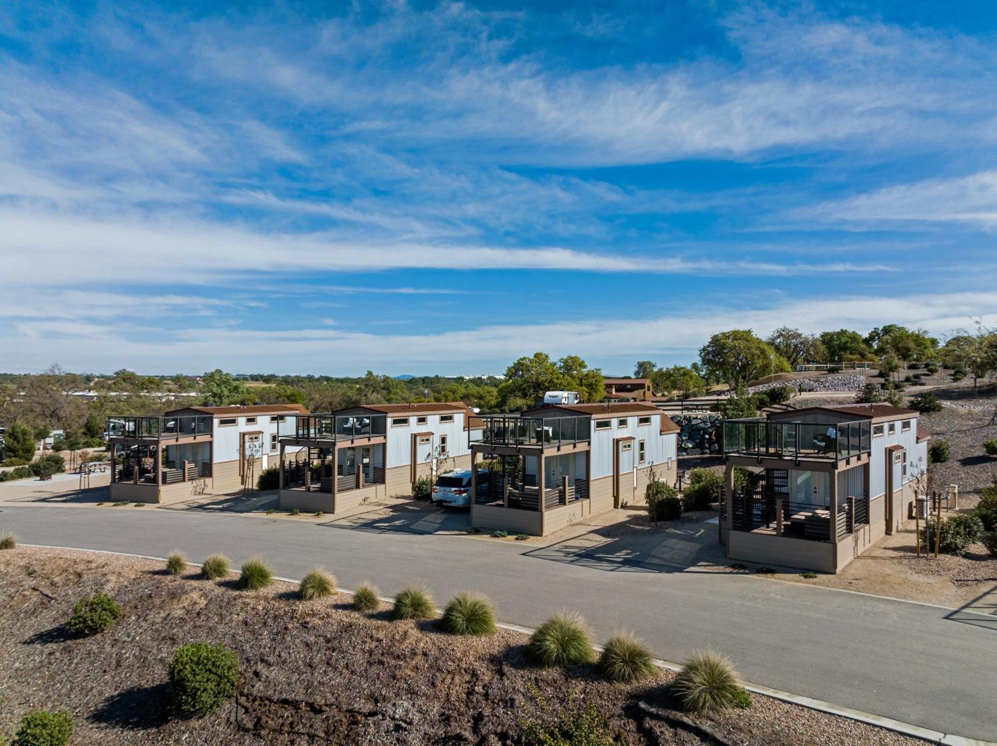 Sun Outdoors Paso Robles Hotel Exterior photo