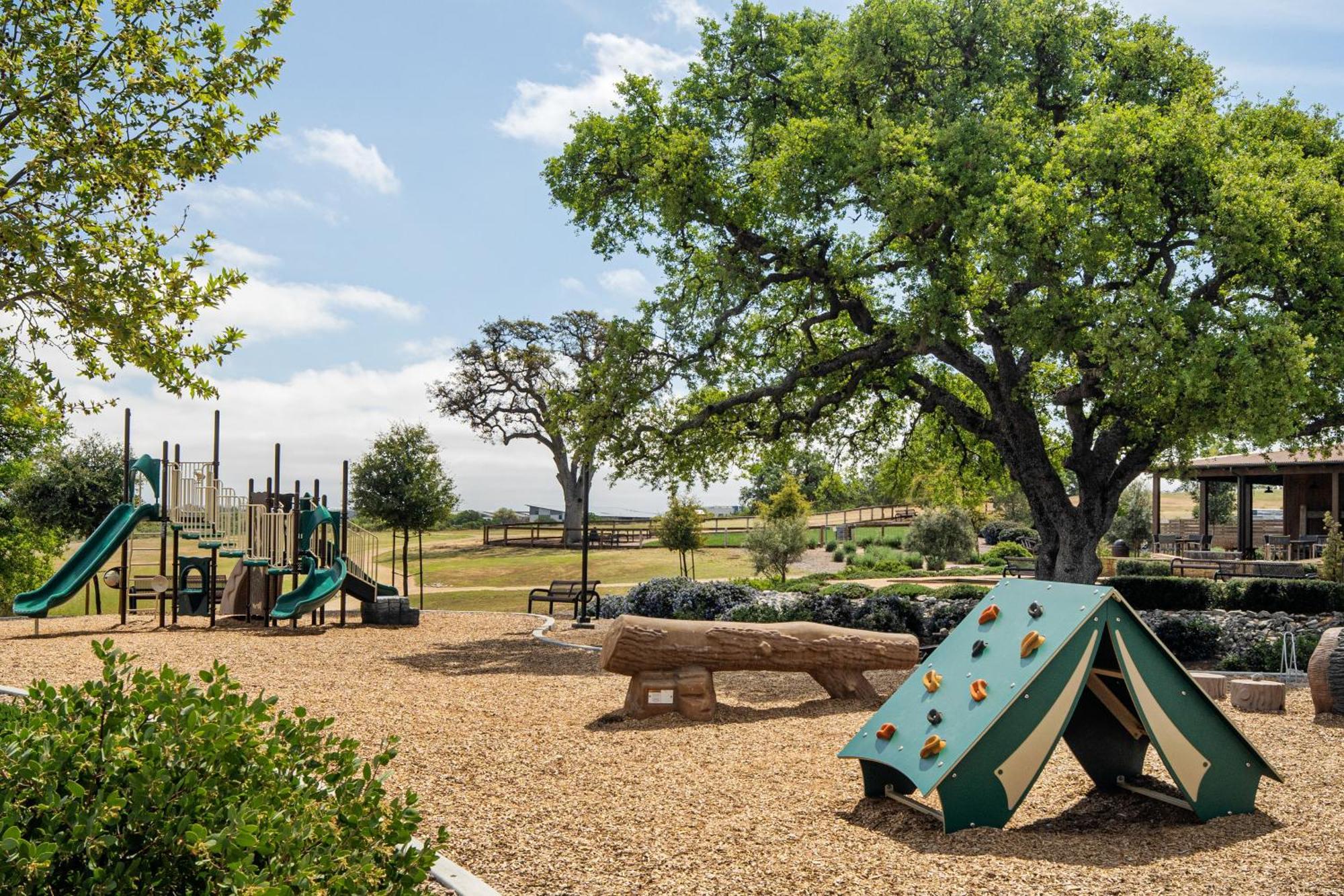 Sun Outdoors Paso Robles Hotel Exterior photo
