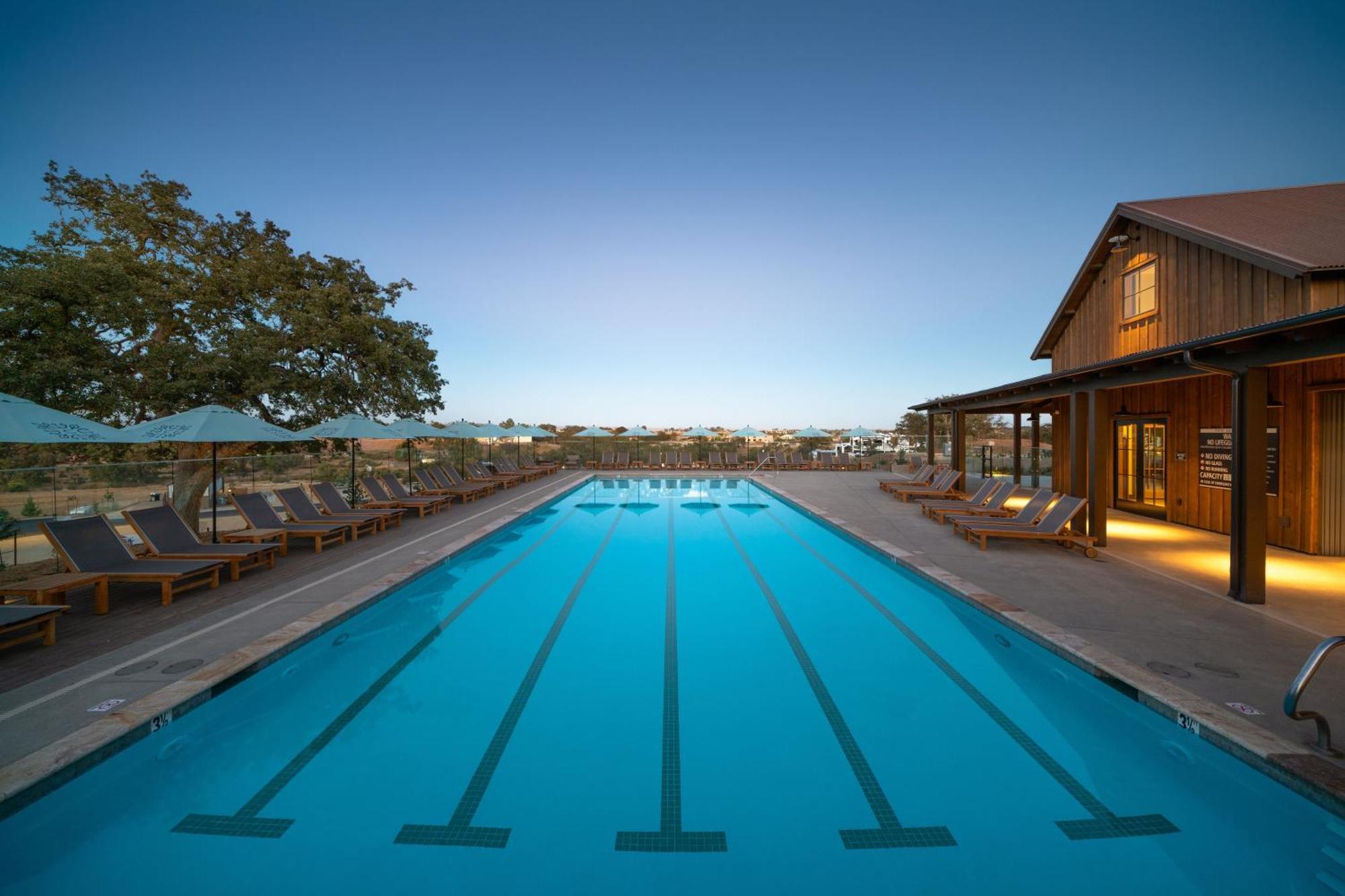 Sun Outdoors Paso Robles Hotel Exterior photo