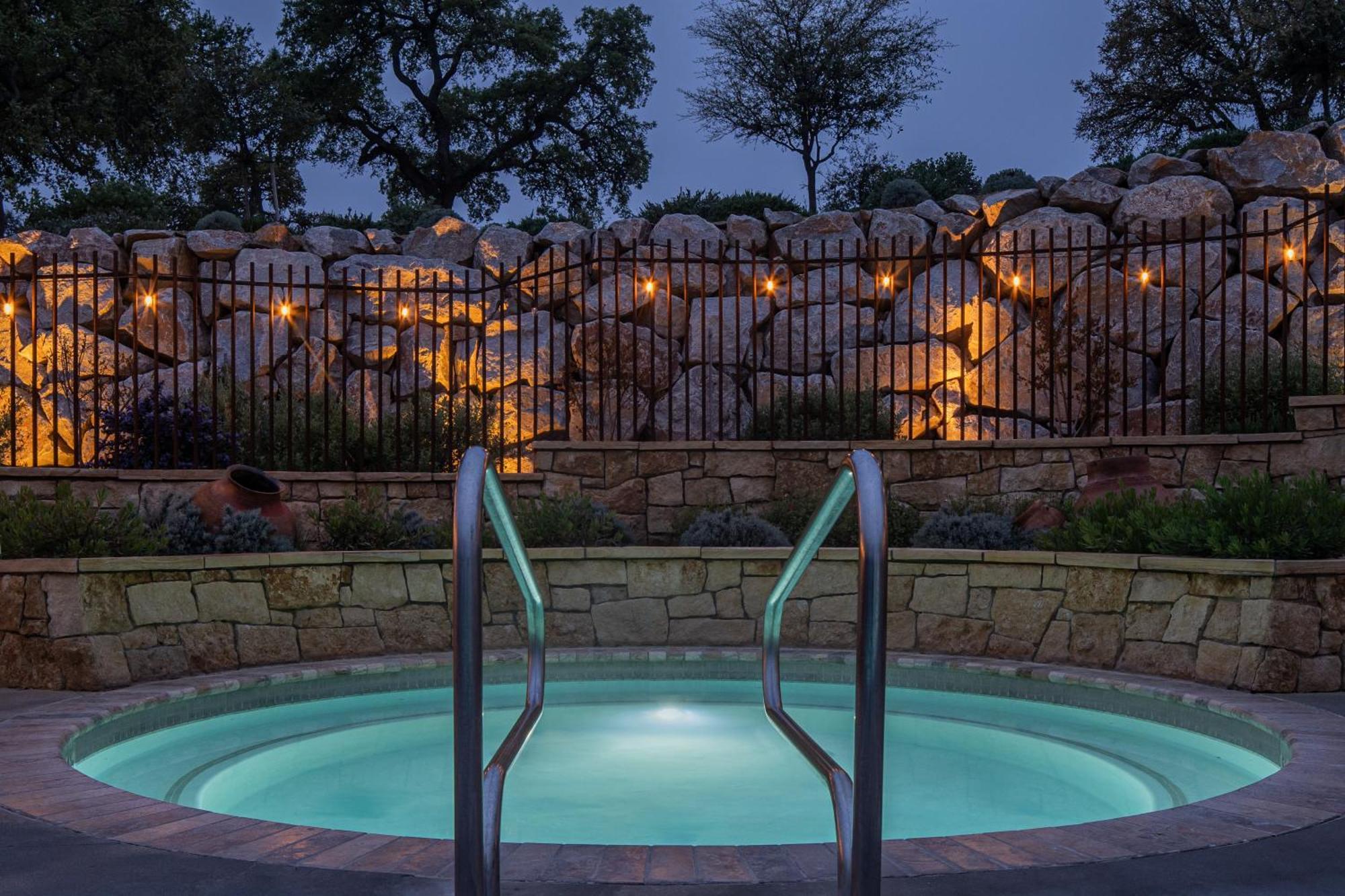 Sun Outdoors Paso Robles Hotel Exterior photo