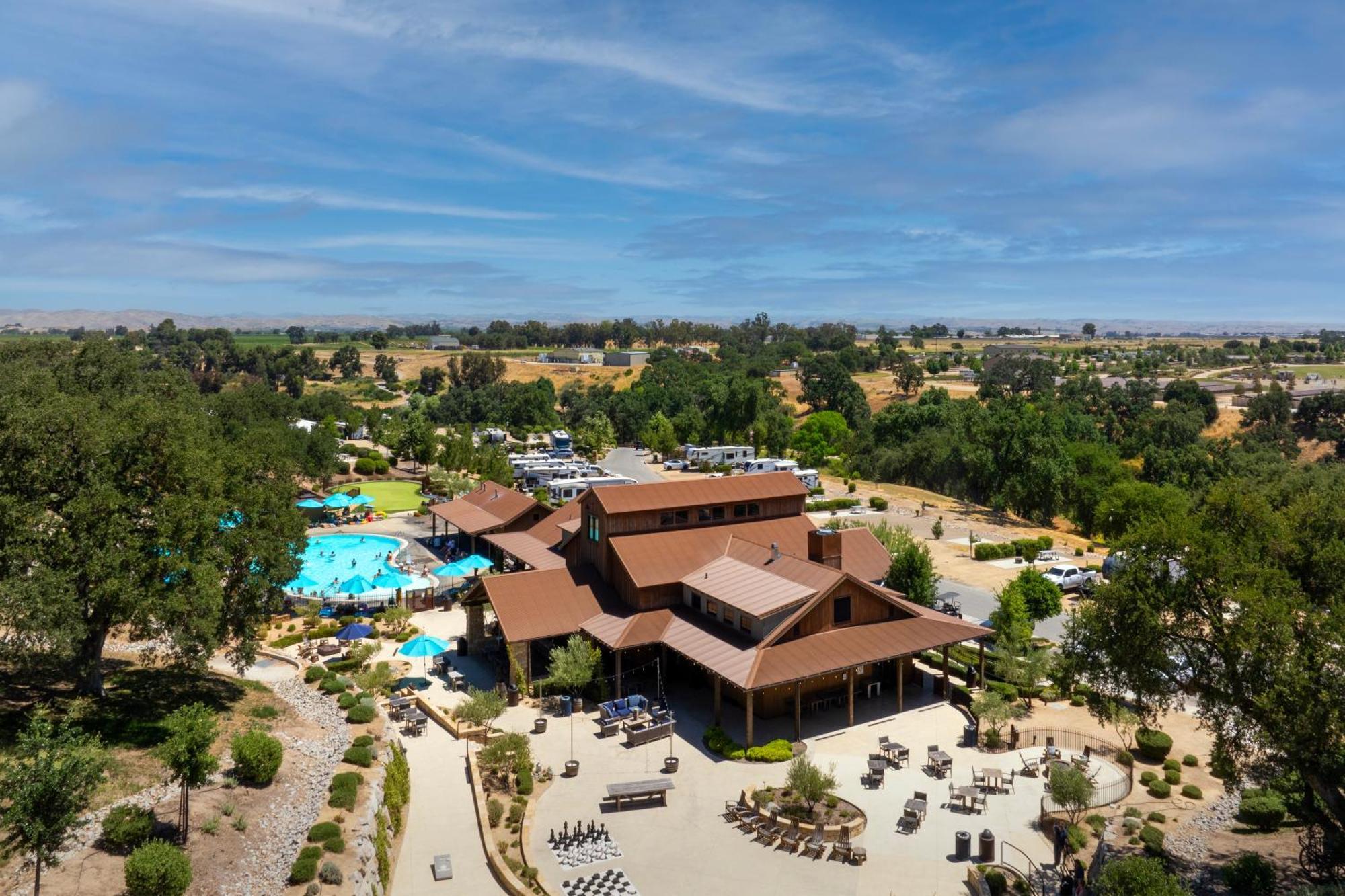 Sun Outdoors Paso Robles Hotel Exterior photo